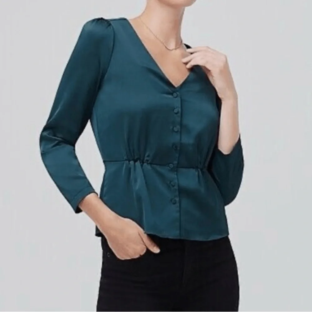 J Crew Green Long Sleeve Peplum Button Front Satin Crepe Blouse Top size 12 - Picture 2 of 8